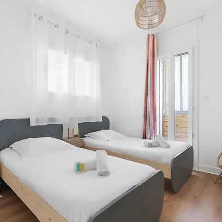 Apartment A027 - Moderne - Pres De La *