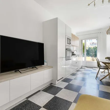Apartment A027 - Moderne - Pres De La Antibes